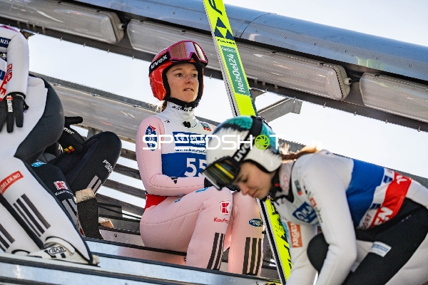 Two-Nights Tour Skispringen Damen