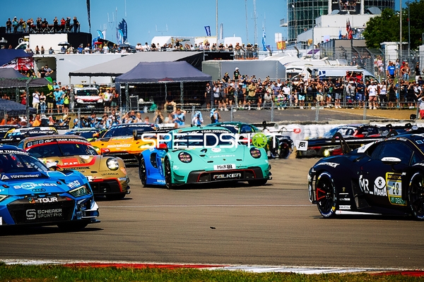 24h Rennen 2025 Nürburgring Start