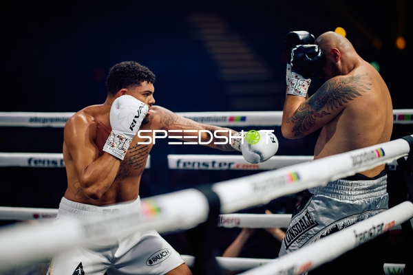 Boxer Schwergewicht in Ringside Zone