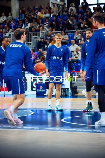 Wurfvorbereitung Mateo Šerić (21, MLP Academics Heidelberg)