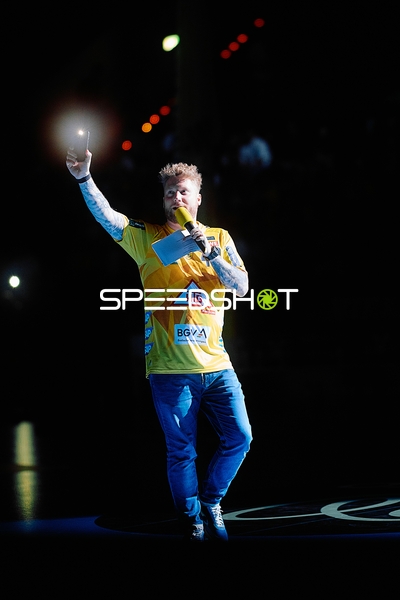 Ansage durch Kevin Gerwin (49;Rhein Neckar Löwen)