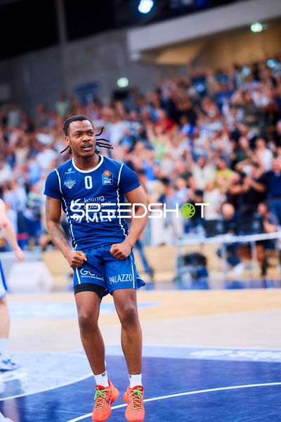 Spielerjubel DJ Horne (0;MLP Academics Heidelberg)