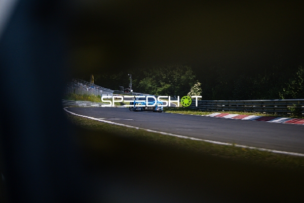 Rennfahrzeug auf der Nordschleife