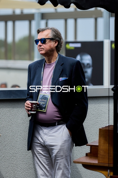 Ringside-Zone Face-Off Pressekonferenz