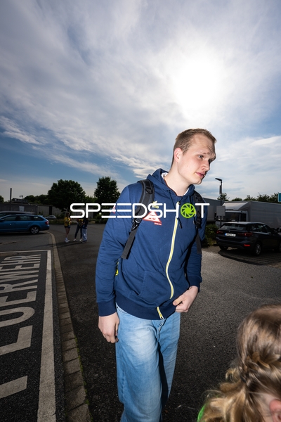 Trainer Rhein Neckar Löwen gestikuliert