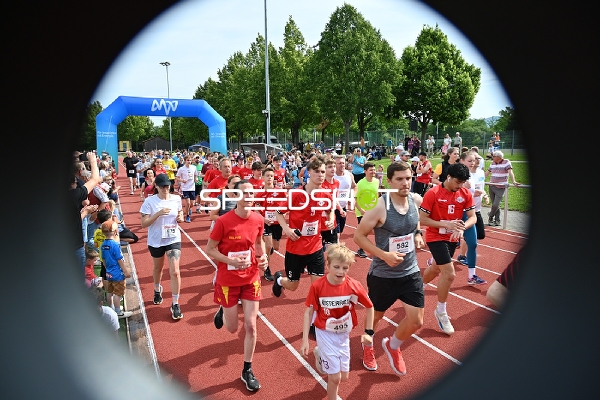 Gemeinsamer Start TVE Sommerlauf Edingen