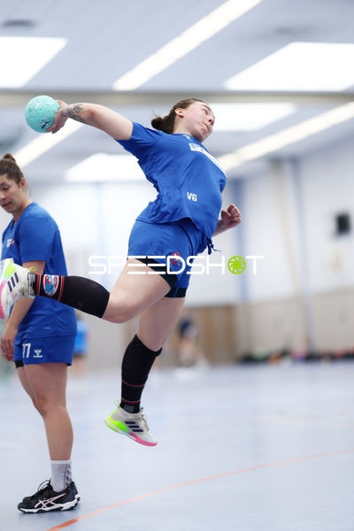 Wurf von Spielerin Nummer 18