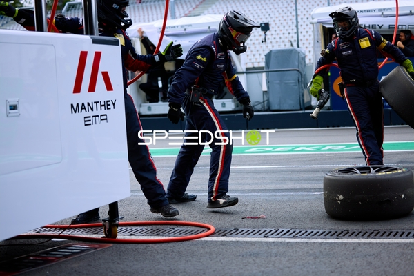 Boxenstopp beim Rennen