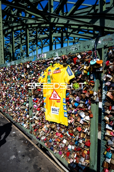 Handball I Herren I Saison 2024-2025 I DHB-Pokal I Halbfinale I Rhein-Neckar Löwen - THW Kiel I 12.04.2025