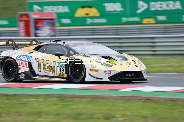 19, DTM 2025 auf Strecke