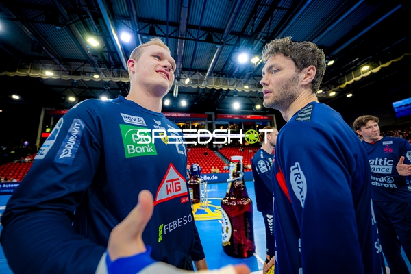 Gespräch David Späth (29;Rhein Neckar Löwen), Buric  Benjamin (0;SG Flensburg Handewitt)