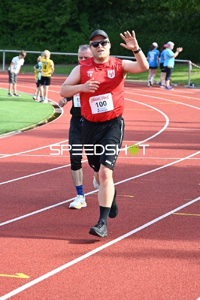 Läufer beim TVE Sommerlauf Edingen