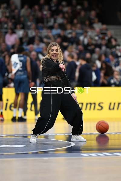 Basketball-Szene mit einer Person