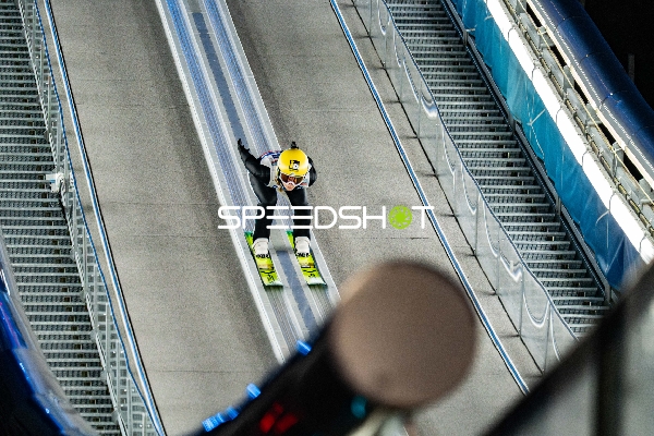 Two-Nights Tour Skispringen Damen