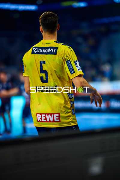 Spieler von Rhein Neckar Löwen in Aktion.