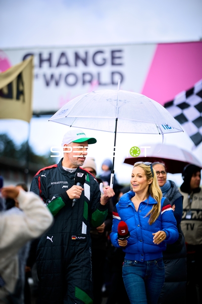 Interview beim DTM Saisonfinale