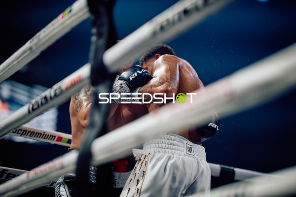 Boxkampf in Ringside Zone