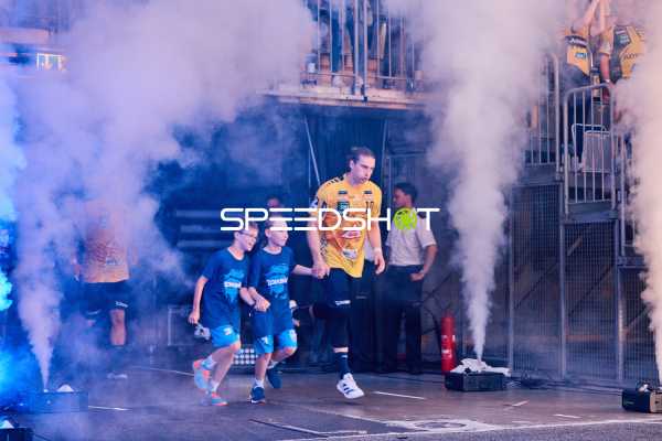 Spielereinlauf