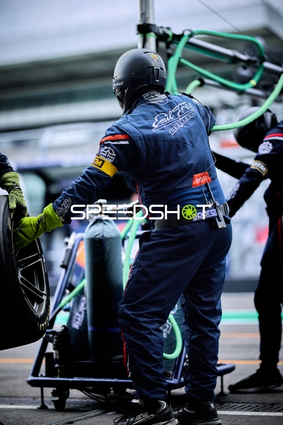 Mechaniker in der Boxengasse