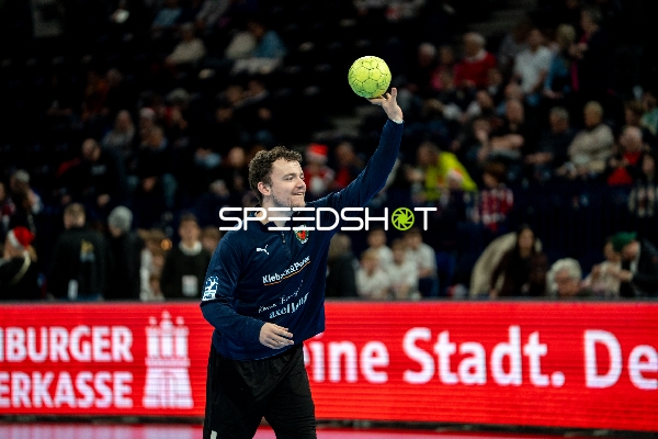 Hákun West av Teigum (34; Füchse Berlin) in Aktion