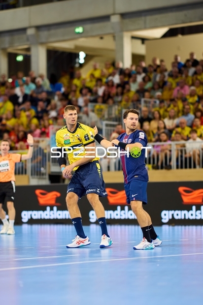 Spieler in defensiver Aktion