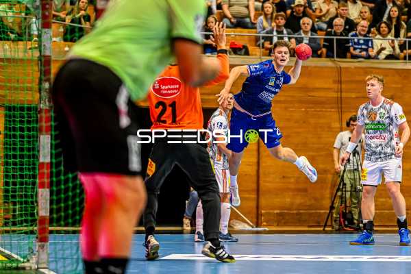 Handball I Herren I Saison 2023-2024 I DHB-Pokal I 3. Runde I SG BBM Bietigheim - TSV Hannover-Burgdorf I 04.10.2023 Jona Bader (24, SG BBM Bietigheim)
Ort: Bietigheim-Bissingen, Germany
Datum: 04.10.2023 - Jona Bader