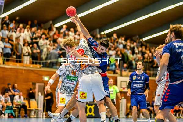 Handball I Herren I Saison 2023-2024 I DHB-Pokal I 3. Runde I SG BBM Bietigheim - TSV Hannover-Burgdorf I 04.10.2023 Juan de la Pena (13, SG BBM Bietigheim)
Ort: Bietigheim-Bissingen, Germany
Datum: 04.10.2023 - Juan de la Pena