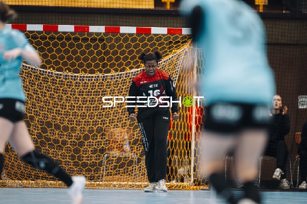 Szene mit Vanessa Fehr (16; HSG Bensheim/Auerbach)