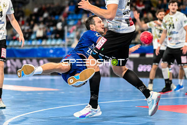 Handball I Herren I Saison 2023-2024 I 2. Handballbundesliga I 12. Spieltag I SG BBM Bietigheim - HC Elbflorenz I 18.11.2023 Dominik Claus (7, SG BBM Bietigheim)
Ort: Bietigheim-Bissingen, Germany
Datum: 18.11.2023 - Dominik Claus