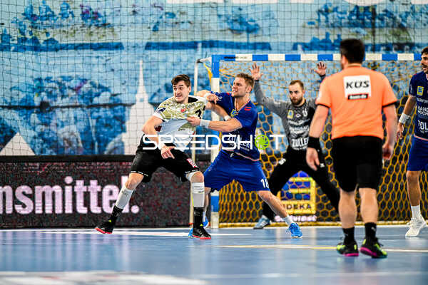 Handball I Herren I Saison 2023-2024 I 2. Handballbundesliga I 12. Spieltag I SG BBM Bietigheim - HC Elbflorenz I 18.11.2023 Fabian Wiederstein (18, SG BBM Bietigheim)
Ort: Bietigheim-Bissingen, Germany
Datum: 18.11.2023 - Fabian Wiederstein