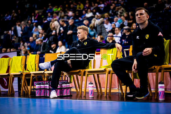 Bankbereich im Handballspiel