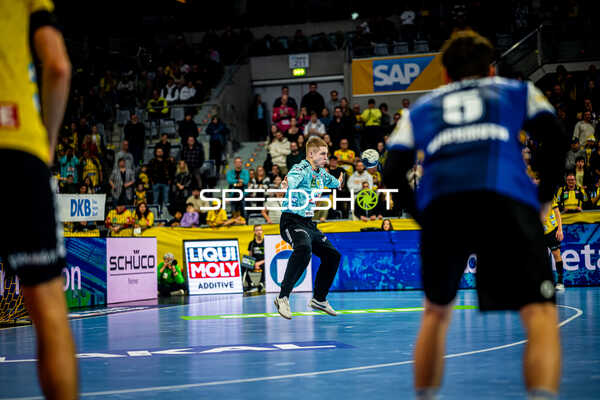 Handball I Herren I Saison 2023-2024 I Liqui Moly Handballbundesliga I 17. Spieltag I Rhein-Neckar Löwen - ThSV Eisenach I 20.12.2023 Joel Birlehm (35, Rhein-Neckar Löwen)
Ort: Mannheim, Germany
Datum: 20.12.2023 - Joel Birlehm