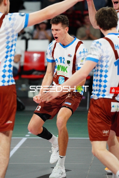 Laurenz Welsch (12; WWK Volleys Herrsching) jubelt