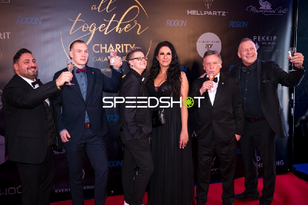 Feier beim Charity Gala Dinner