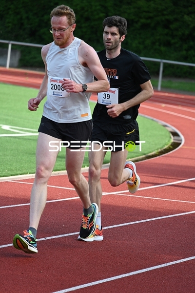 Läuferduell beim TVE Sommerlauf Edingen