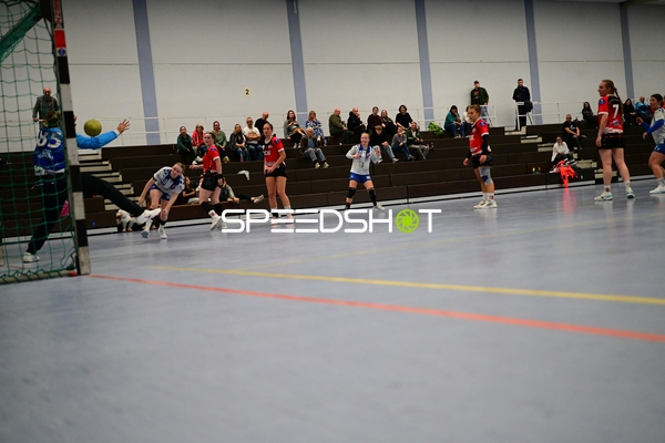 85; TVE - Edinger Haie pariert Wurf