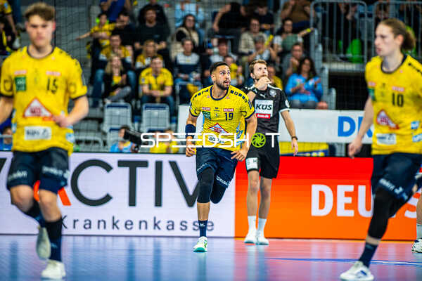 Handball I Herren I Saison 2023-2024 I Liqui Moly Handballbundesliga I 25. Spieltag I Rhein-Neckar Löwen - Frisch AUF! Göppingen I 31.03.2024 Philipp Ahouansou (19, Rhein-Neckar Löwen)
Ort: Mannheim, Germany
Datum: 31.03.2024 - Philipp Ahouansou