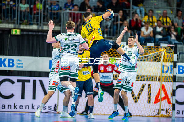 Handball I Herren I Saison 2023-2024 I Liqui Moly Handballbundesliga I 25. Spieltag I Rhein-Neckar Löwen - Frisch AUF! Göppingen I 31.03.2024 Philipp Ahouansou (19, Rhein-Neckar Löwen)
Ort: Mannheim, Germany
Datum: 31.03.2024 - Sebastian Heymann, Philipp Ahouansou