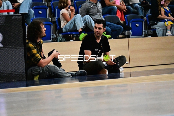 Fotografen am Spielfeldrand