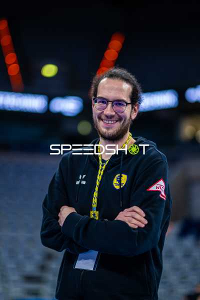 Handball I Herren I Saison 2023-2024 I Liqui Moly Handballbundesliga I 28. Spieltag I Rhein-Neckar Löwen - MT Melsungen I 18.04.2024 Maximilian Mohr (Redakteur, Rhein-Neckar Löwen)
Ort: Mannheim, Germany
Datum: 18.04.2024