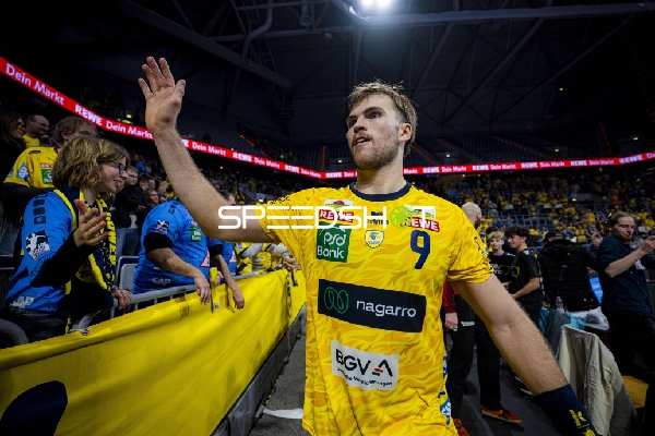 Steven Plucnar Jacobsen (9; Rhein Neckar Löwen) in Aktion