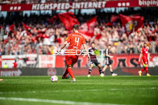 Fußball I Herren I Saison 2023-2024 I 2. Bundesliga I 28. Spieltag I 1. FC Nürnberg - Holstein Kiel I 06.04.2024