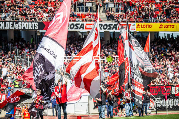 Fußball I Herren I Saison 2023-2024 I 2. Bundesliga I 28. Spieltag I 1. FC Nürnberg - Holstein Kiel I 06.04.2024