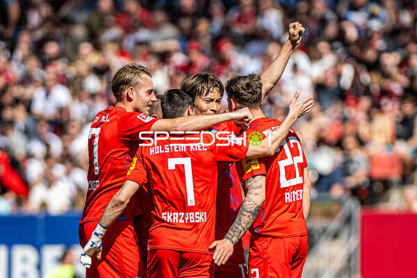 Fußball I Herren I Saison 2023-2024 I 2. Bundesliga I 28. Spieltag I 1. FC Nürnberg - Holstein Kiel I 06.04.2024