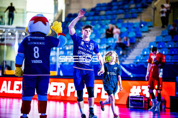 Handball I Herren I Saison 2023-2024 I 2. Handballbundesliga I 30. Spieltag I SG BBM Bietigheim - TuS N-Lübbecke I 27.04.2024 Alexander Pfeifer (31, SG BBM Bietigheim)
Ort: Bietigheim-Bissingen, Germany
Datum: 27.04.2024 - Alexander Pfeifer