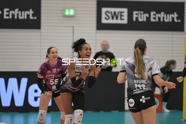 Marko Perovic (SV Babelsberg 03, #14) jubelt