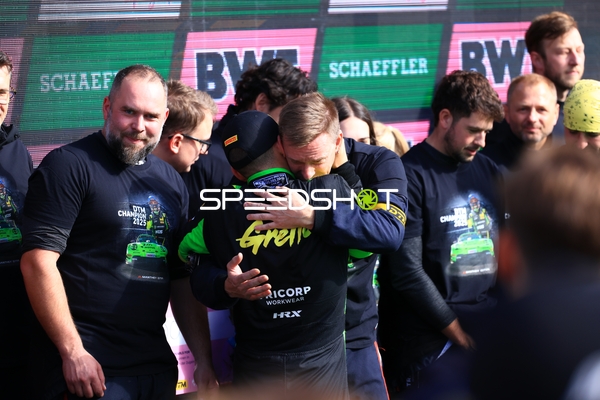 Feier des DTM Champions 2025