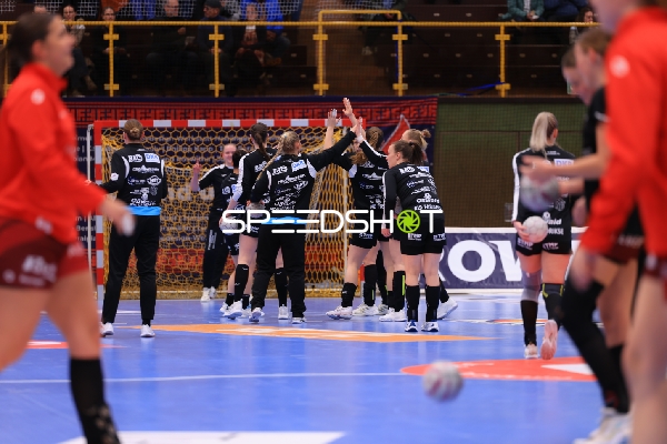 Szene mit Laura Kuske (11; Thüringer HC)