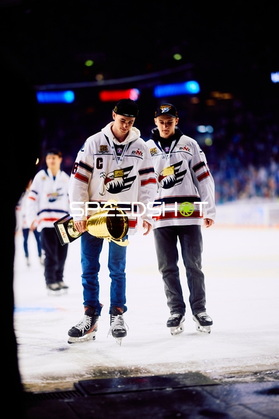 Jungadler feiern Meisterschaft