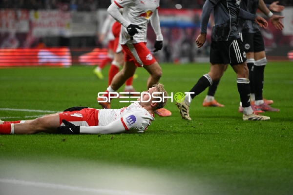 Zweikampf mit Verletzung